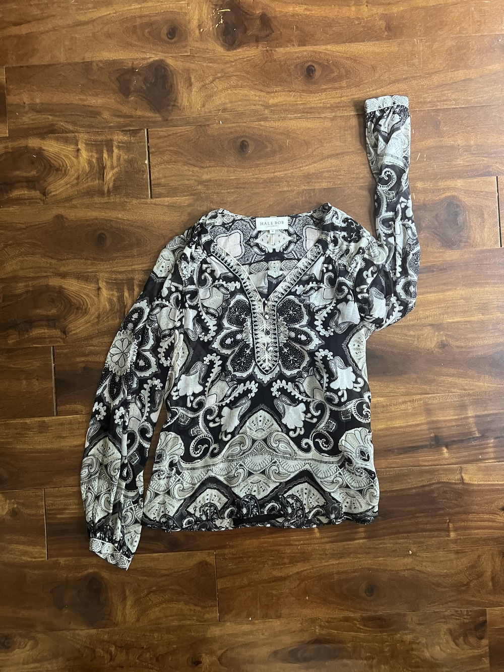 Hale Bob Black and White Paisley V-Neck Long Sleeve Blouse